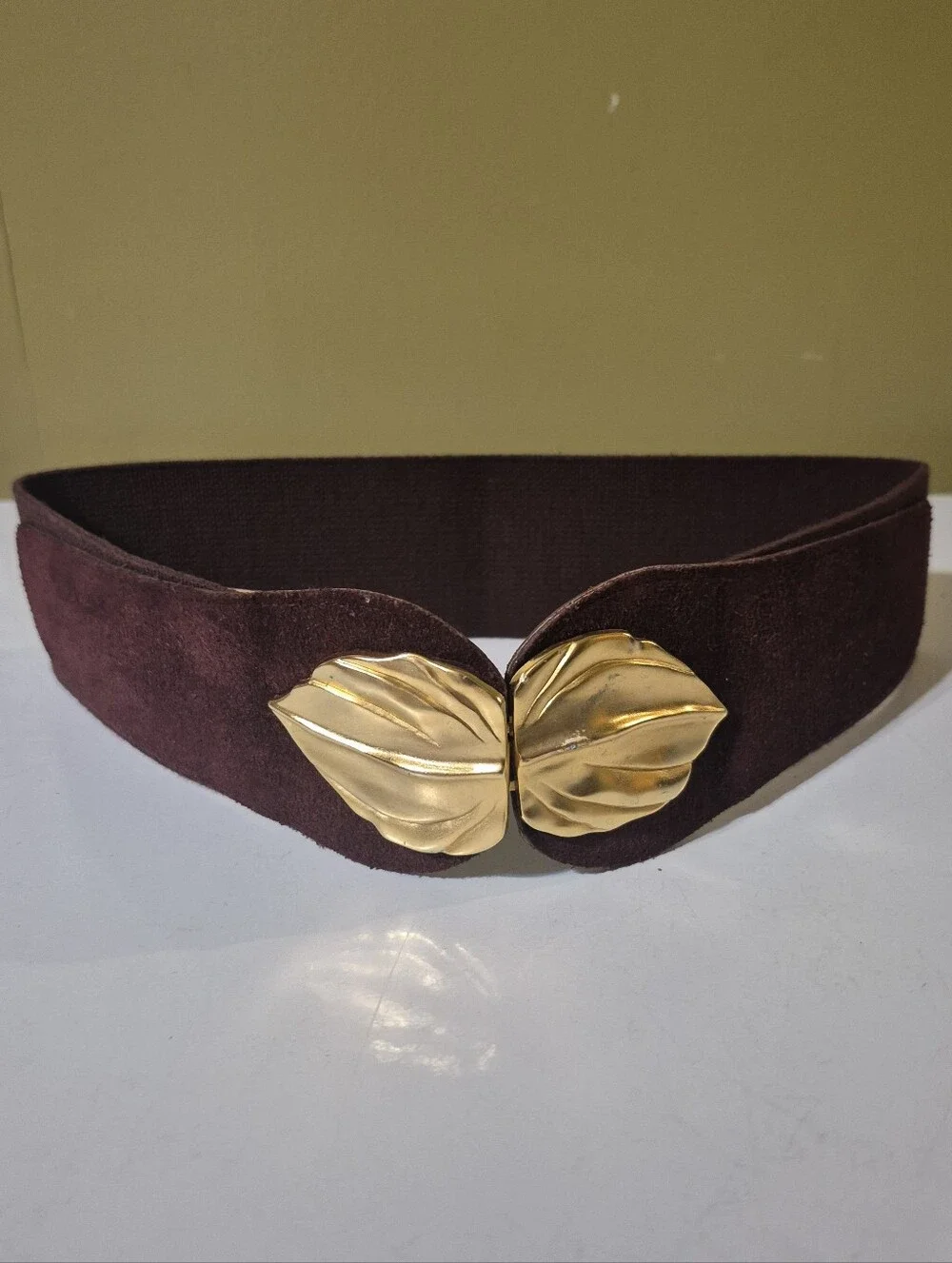 Red Wine Suede Leather With Gold Tone Buckle Stretchy Belt M